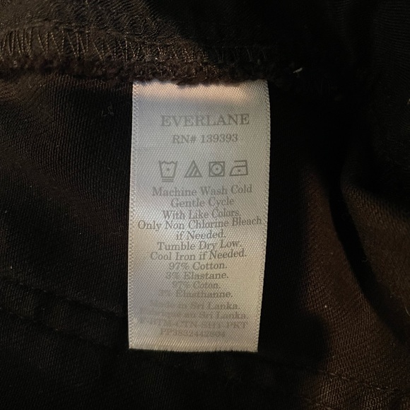 Everlane Black Cotton Twill Shorts size 4 - Picture 6 of 6